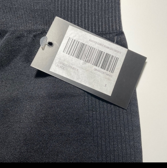 Darc Sport Rooted Sable Seamless Shorts In Black - Picture 3 of 4